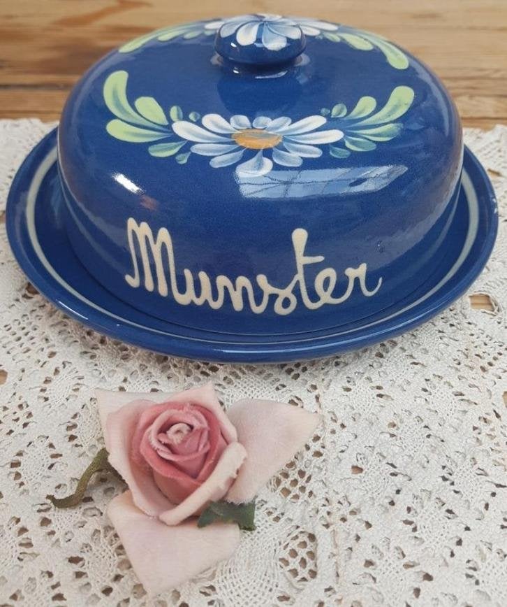Blauwe Franse keramieke Munster kaas stolp uit de Elzas, Antiek en Kunst, Ophalen of Verzenden