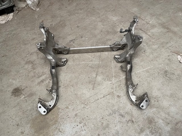 SUBFRAME VOOR Audi A4 (B8) (01-2007/12-2015) (8K0399315H), Info@audi.de, Audi, Audi AG, Gebruikt