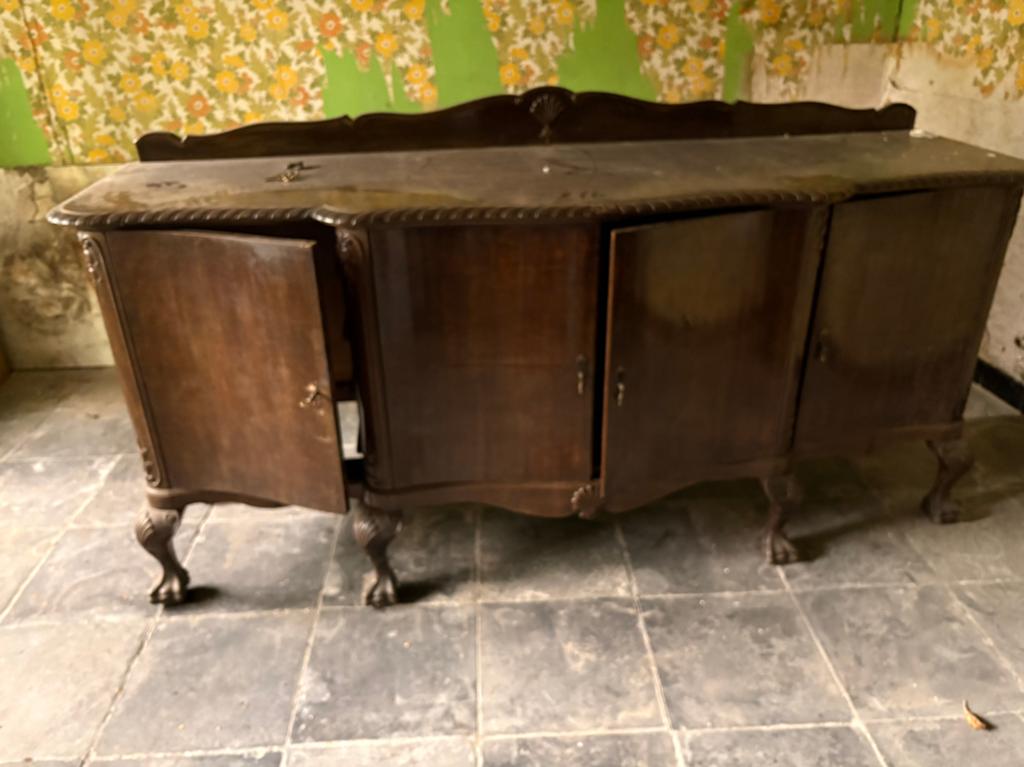 Antieke dressoir, Enlèvement, Utilisé