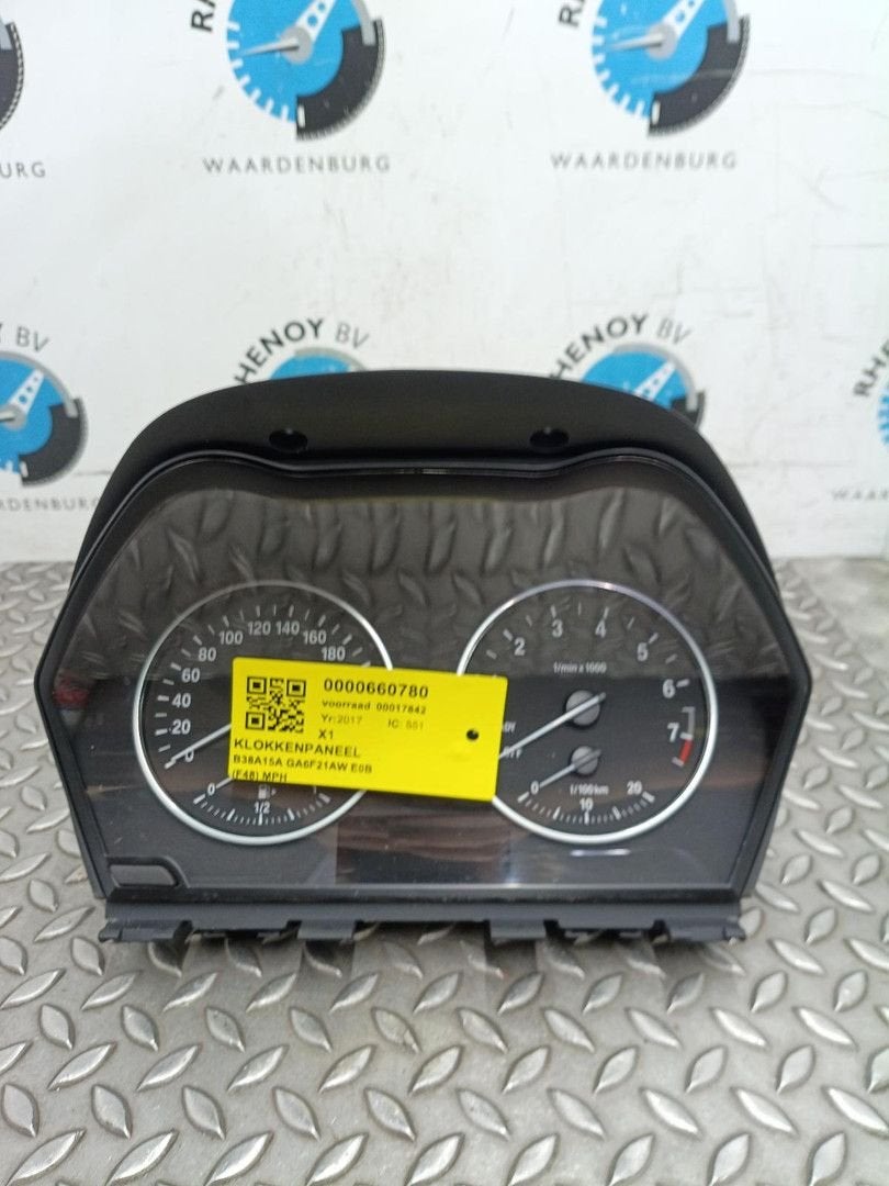 BMW X1 F48 sDrive18i High Exec.  KLOKKENPANEEL 62108794205,, Ophalen of Verzenden, Gebruikt, ARN erkend