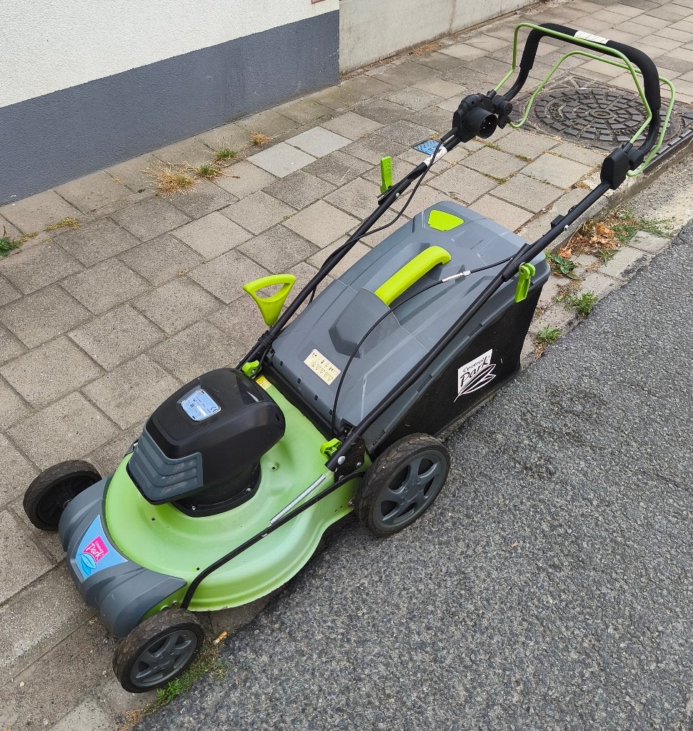 grasmachine elektrisch met kabel!, Tuin en Terras, Ophalen, Cirkelmaaier, Elektrische grasmaaier, 40 t/m 49 cm