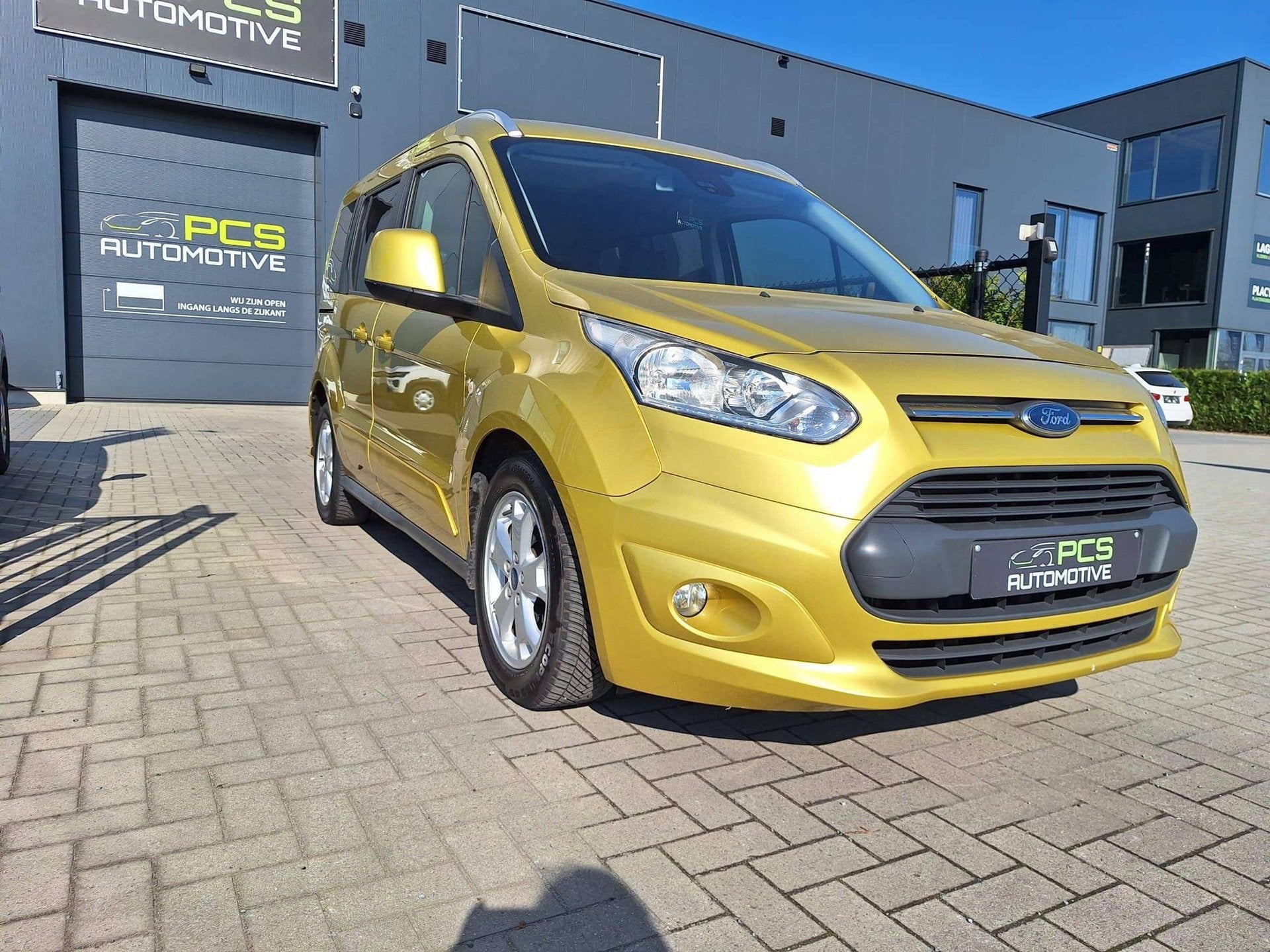 Ford Tourneo Connect 1.0 Benzine / Pano-dak / 1e Eigenaar /, Autos, Achat, 998 cm³, Euro 6, Entreprise