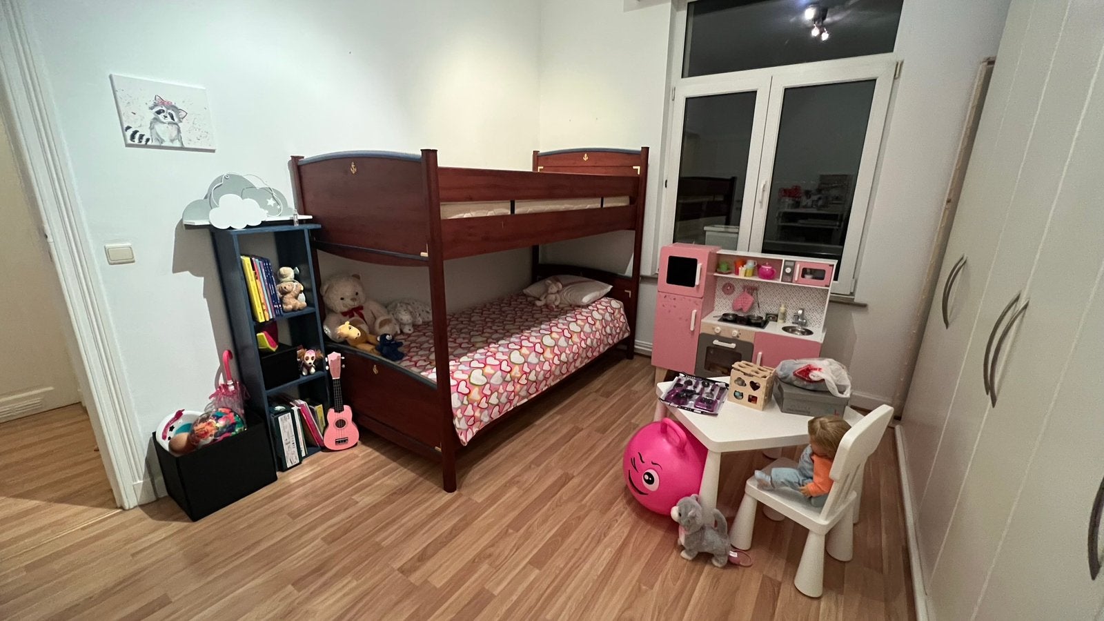 Solid wood children’s bedroom set, Kinderen en Baby's, Kinderkamer | Complete kinderkamers, Ophalen, Zo goed als nieuw, Jongetje of Meisje