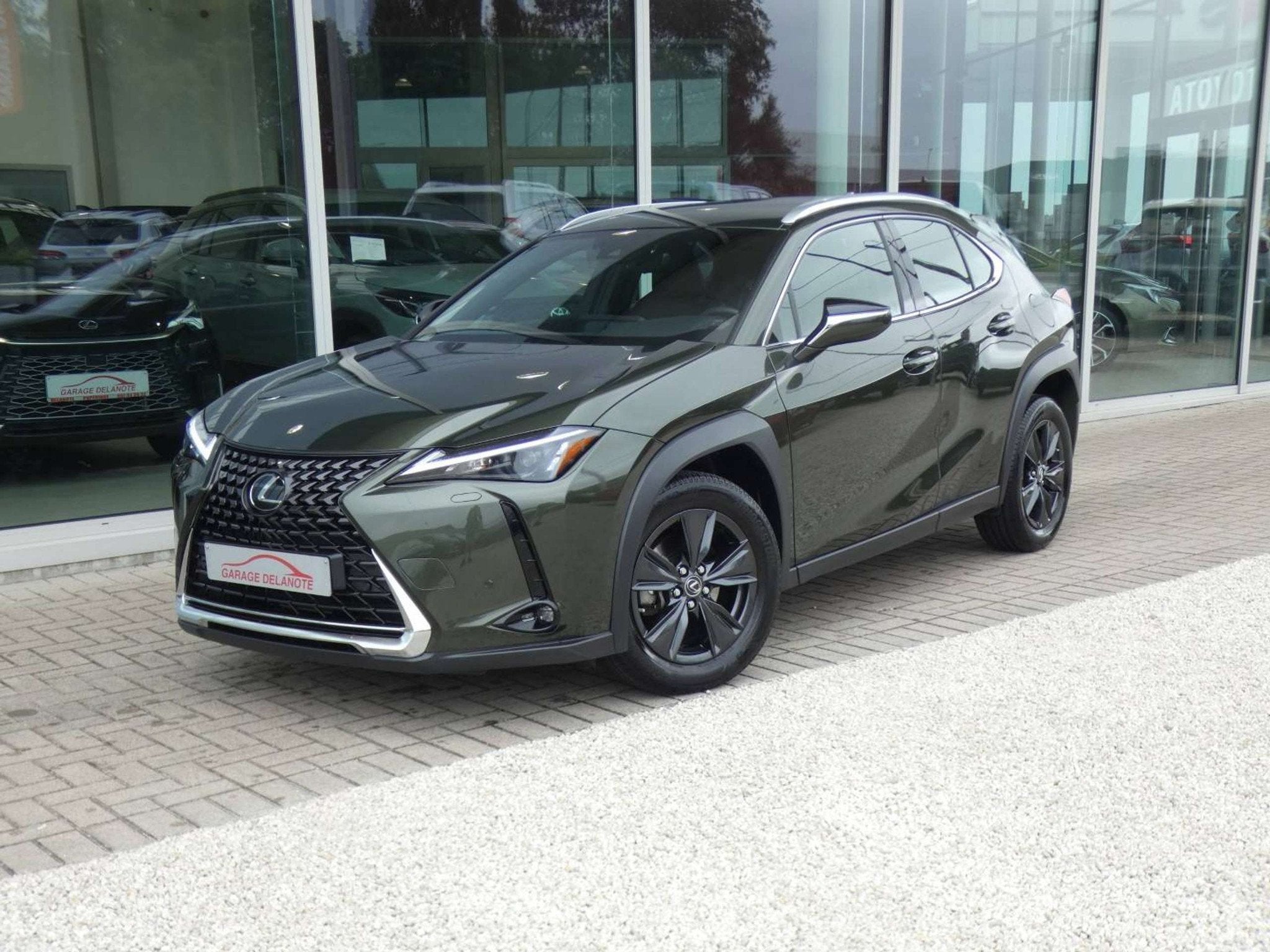 Lexus UX 250H Hybrid Business line +LEDER +Zetelverwarming +, Auto's, https://public.car-pass.be/vhr/5a19c8ba-aaed-44e2-b5fb-d7fafa6b72f6