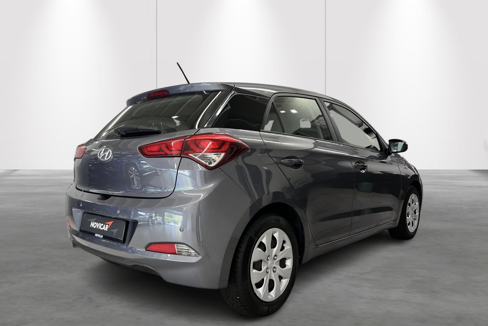 Hyundai i20 1.2 62kW Twist, Voorwielaandrijving, Gebruikt, Euro 6, Verwarmde buitenspiegels