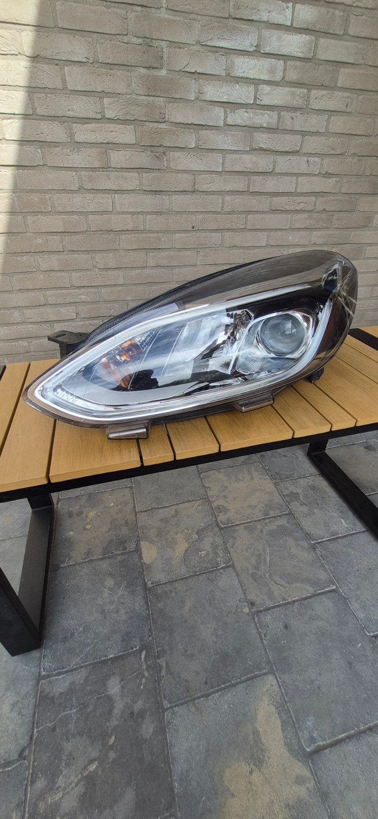 linker koplicht Ford Fiesta 2018 ( h1bb 13w030 cd ), Ophalen, Gereviseerd, Ford