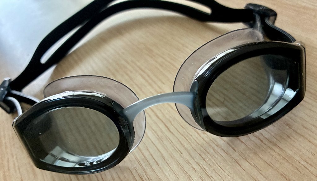Nouvelles lunettes de natation Speedo Mariner Pro-Noir/Fumée, Enlèvement ou Envoi, Neuf, Autre