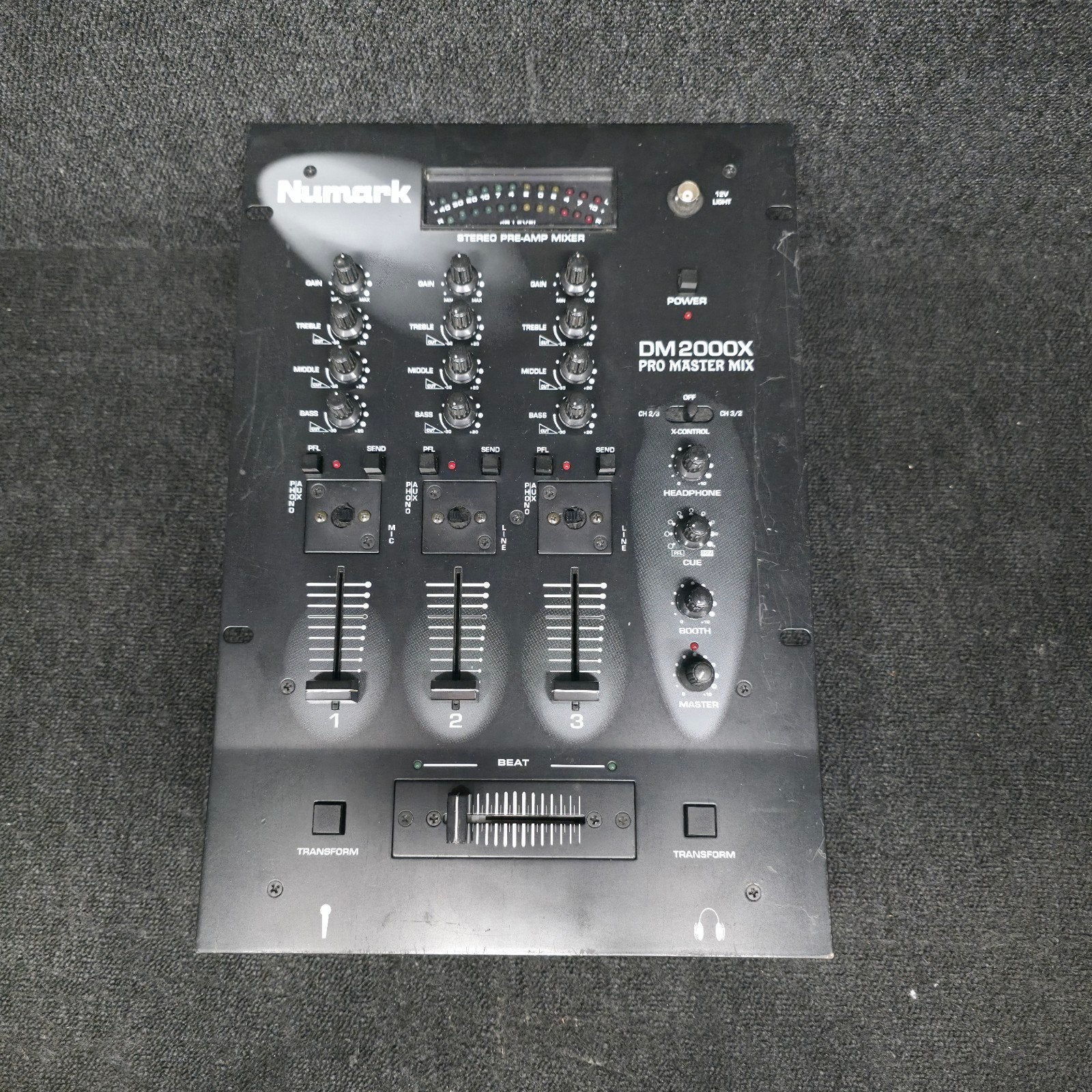 NUMARK  DM2000X    dj  mixer / mengpaneel, Muziek en Instrumenten, Dj-sets en Draaitafels, Ophalen of Verzenden, Numark