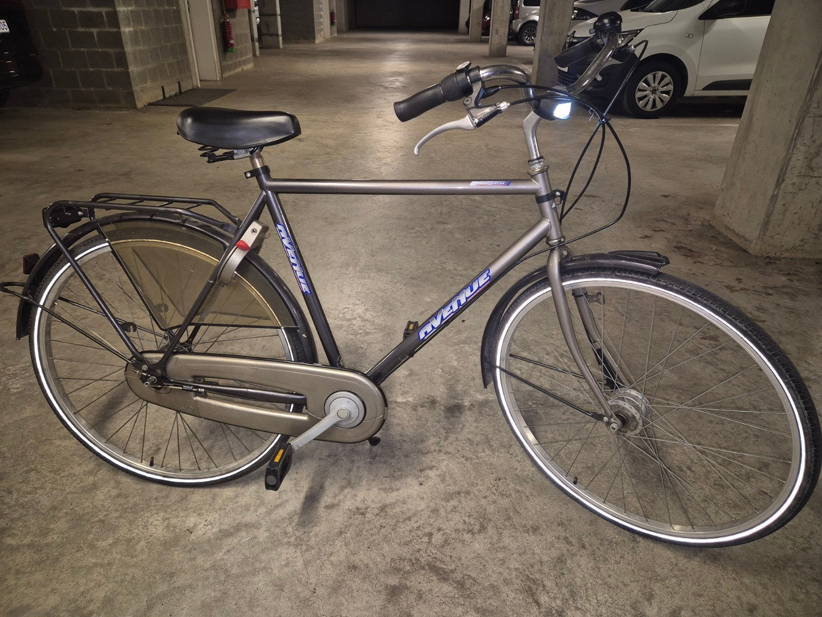 Vélo 28 pouces pour homme., Vélos & Vélomoteurs, Autres marques, Vitesses, Frein à tambour, Enlèvement