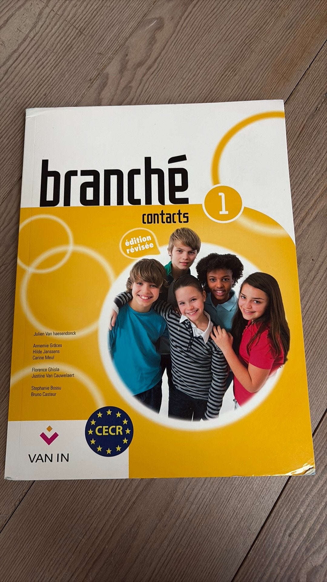 Branché 1, Enlèvement ou Envoi, Comme neuf, Français