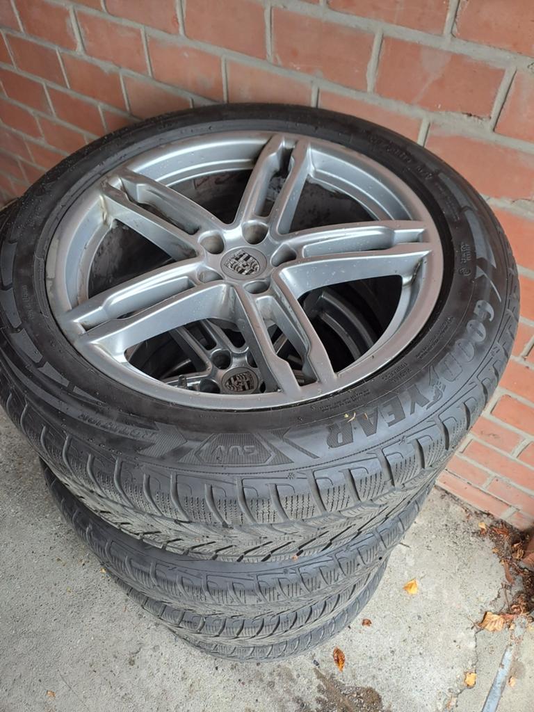 Velgen winterset Porsche Macan, Auto-onderdelen, Banden en Velgen, Ophalen, Band(en)