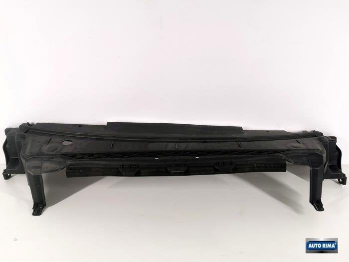 Pare-chocs plaque inférieure d'un Volvo S60, -, 3 mois de garantie, -, -