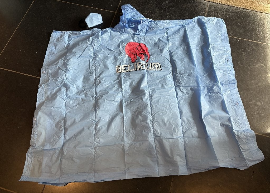 Poncho de pluie - Nouveau, Vêtements | Femmes, Vêtements de sport, Enlèvement ou Envoi, Neuf, Bleu, Autres types