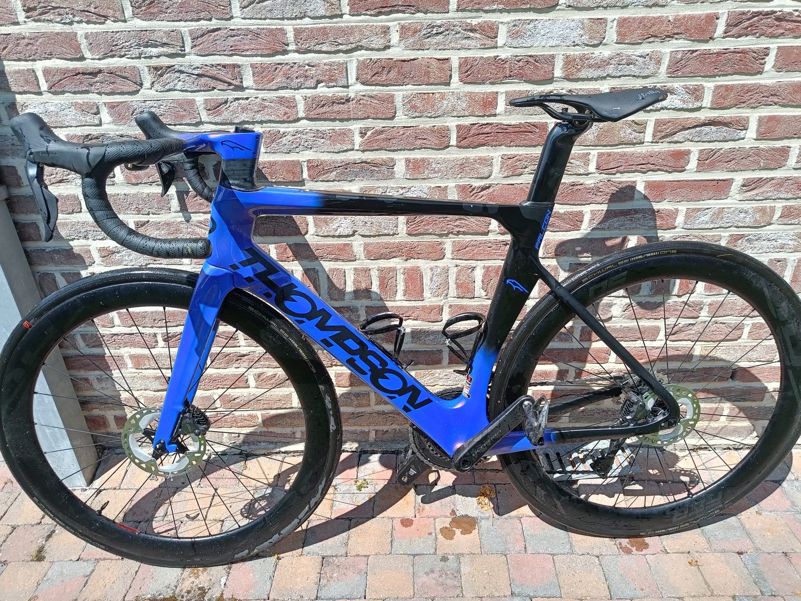 Racefiets Aero Thompson 3/2026 1st Eig., Fietsen en Brommers, Ophalen of Verzenden, Zo goed als nieuw, Carbon