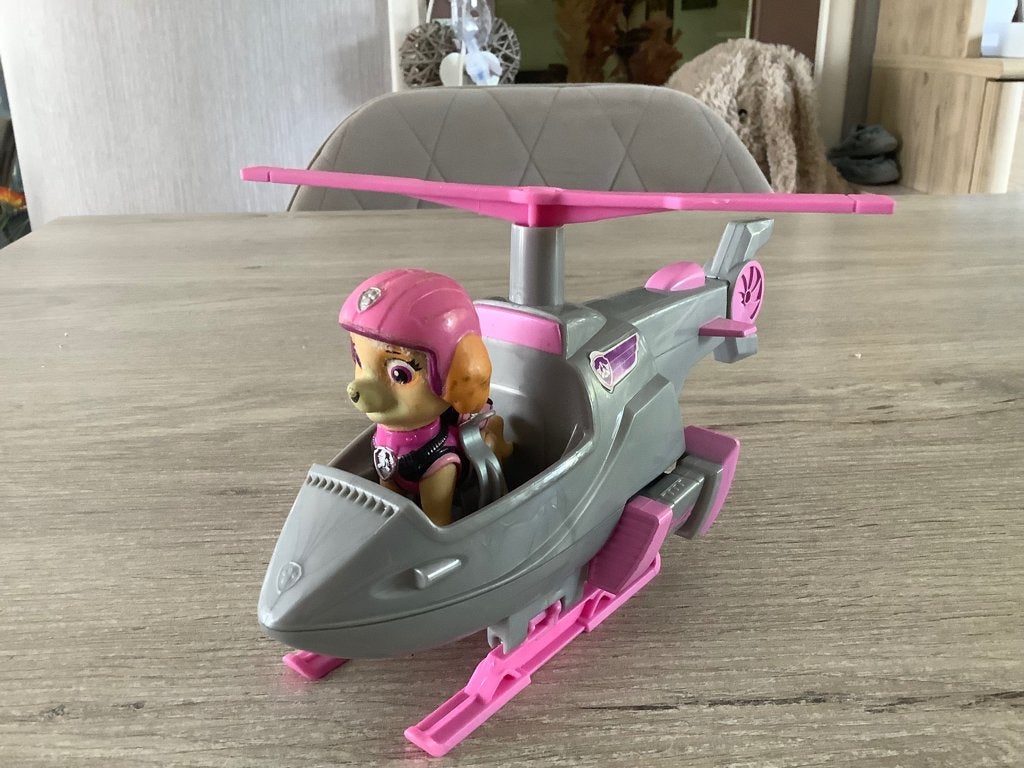 Hélicoptère de luxe Paw Patrol Sky Movie (12x23 cm), Enfants & Bébés, Jouets | Figurines, Enlèvement ou Envoi, Utilisé