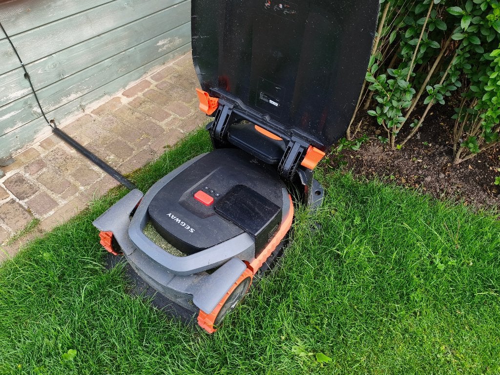 robotmaaier segway-navimow-350x, Enlèvement, Comme neuf, 20 à 25 cm, Contrôlable via l'application