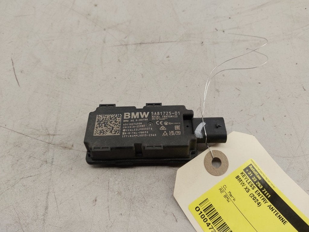 ANTENNE D'ACCÈS SANS CLÉ BMW X5 (G05) (01-2018/03-2023), Utilisé, BMW, Petuelring 130
80809  München, DE, Bayerische Motoren Werke AG