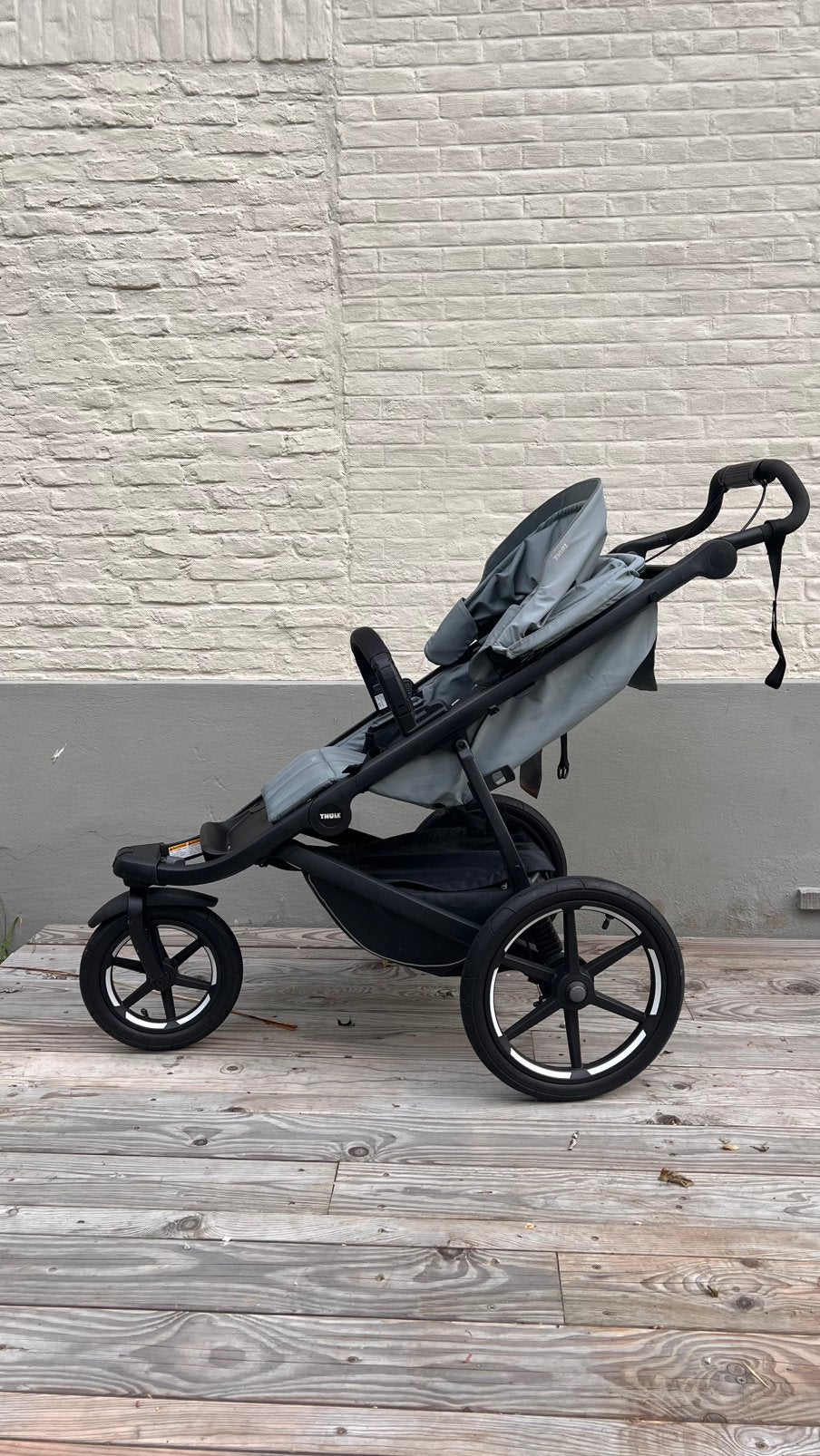 Thule urban glide 3, Enlèvement, Comme neuf, Protection de pluie