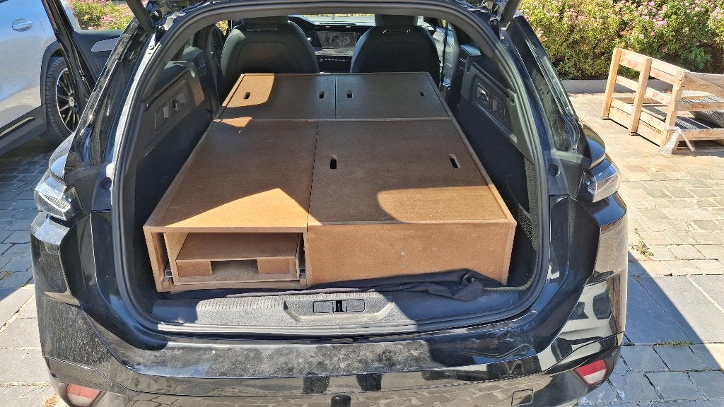 Camping Box - Couchage + rangements + matelas