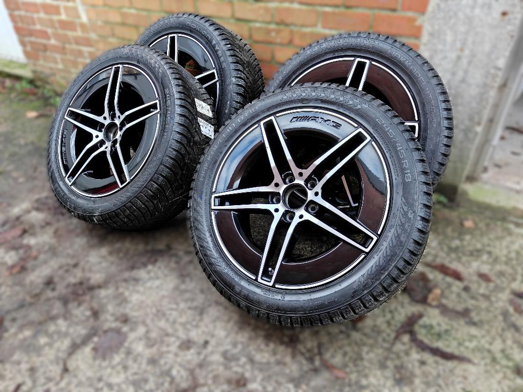 Perfecte 18 inch AMG wintervelgen, Ophalen, 18 inch, 245 mm, Banden en Velgen