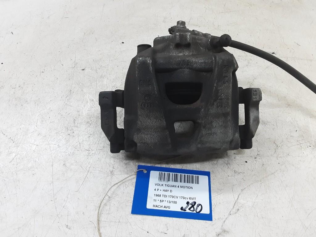 REMKLAUW LINKS VOOR Volkswagen Tiguan (5N1 / 2), Gebruikt, Volkswagen, Mevr. I. Hauben, Rue de l'Espoir 34 34
4030  GRIVEGNÉE, BE