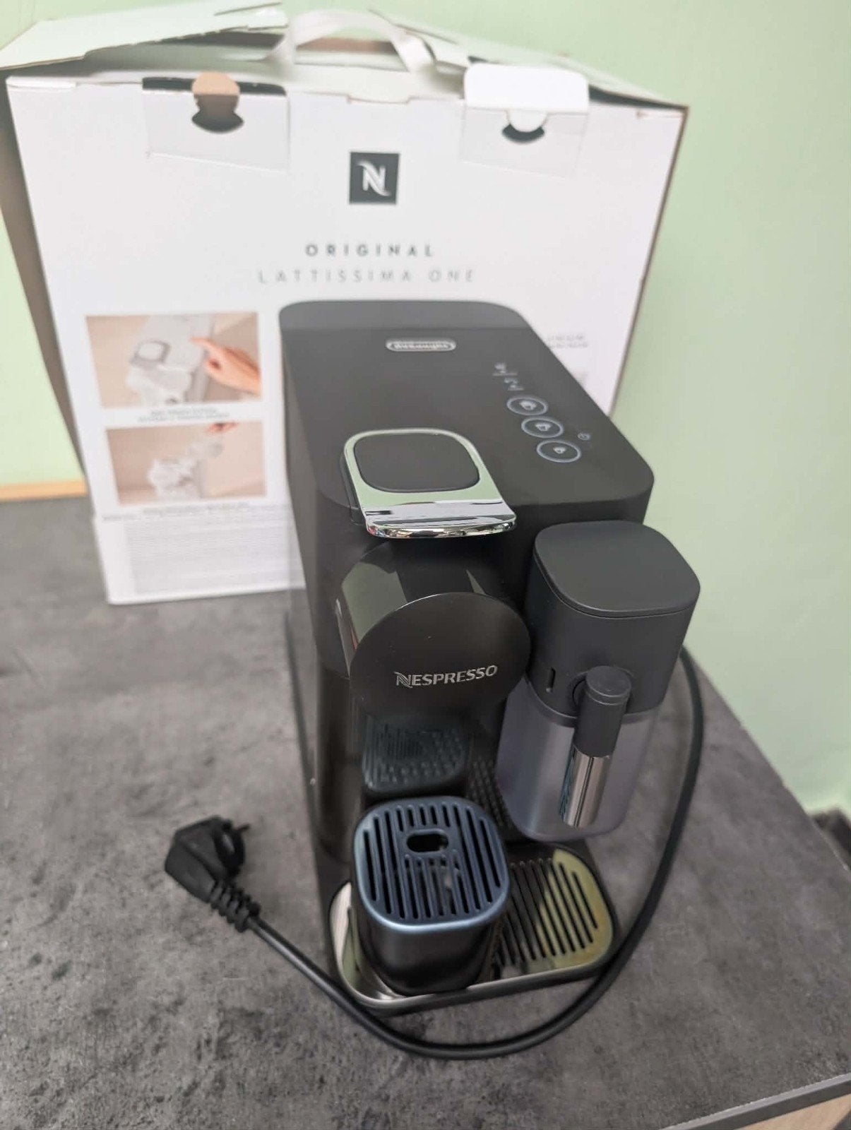 Machine à café Nespresso EN510, Electroménager