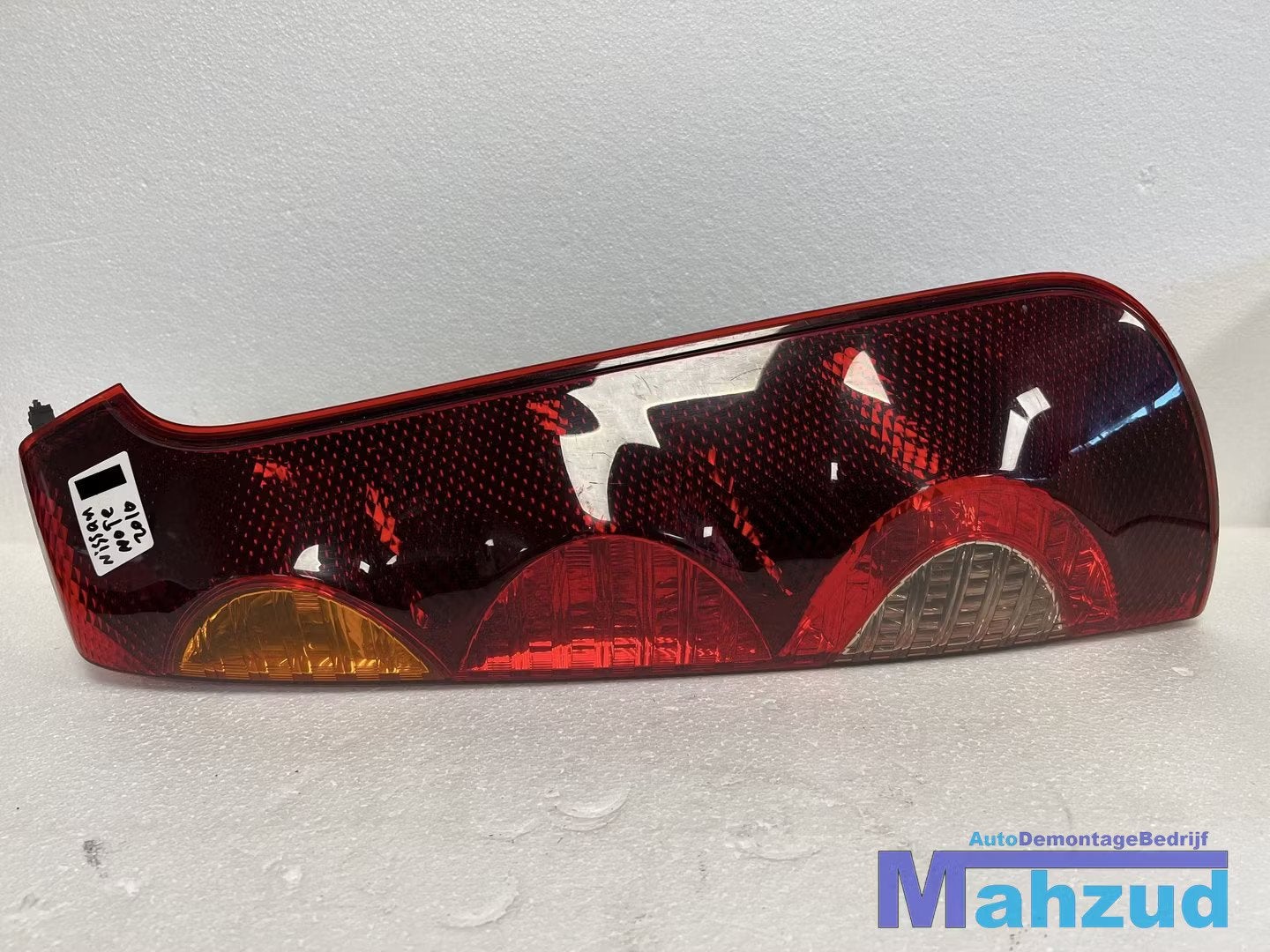 NISSAN NOTE Rechts achterlicht 2005-2012, Nissan Motor Co., Ltd., Takashima 1-chome 1-1
220-8686  Yokohama, Utilisé, NISSAN_SR@mail.nissan.co.jp