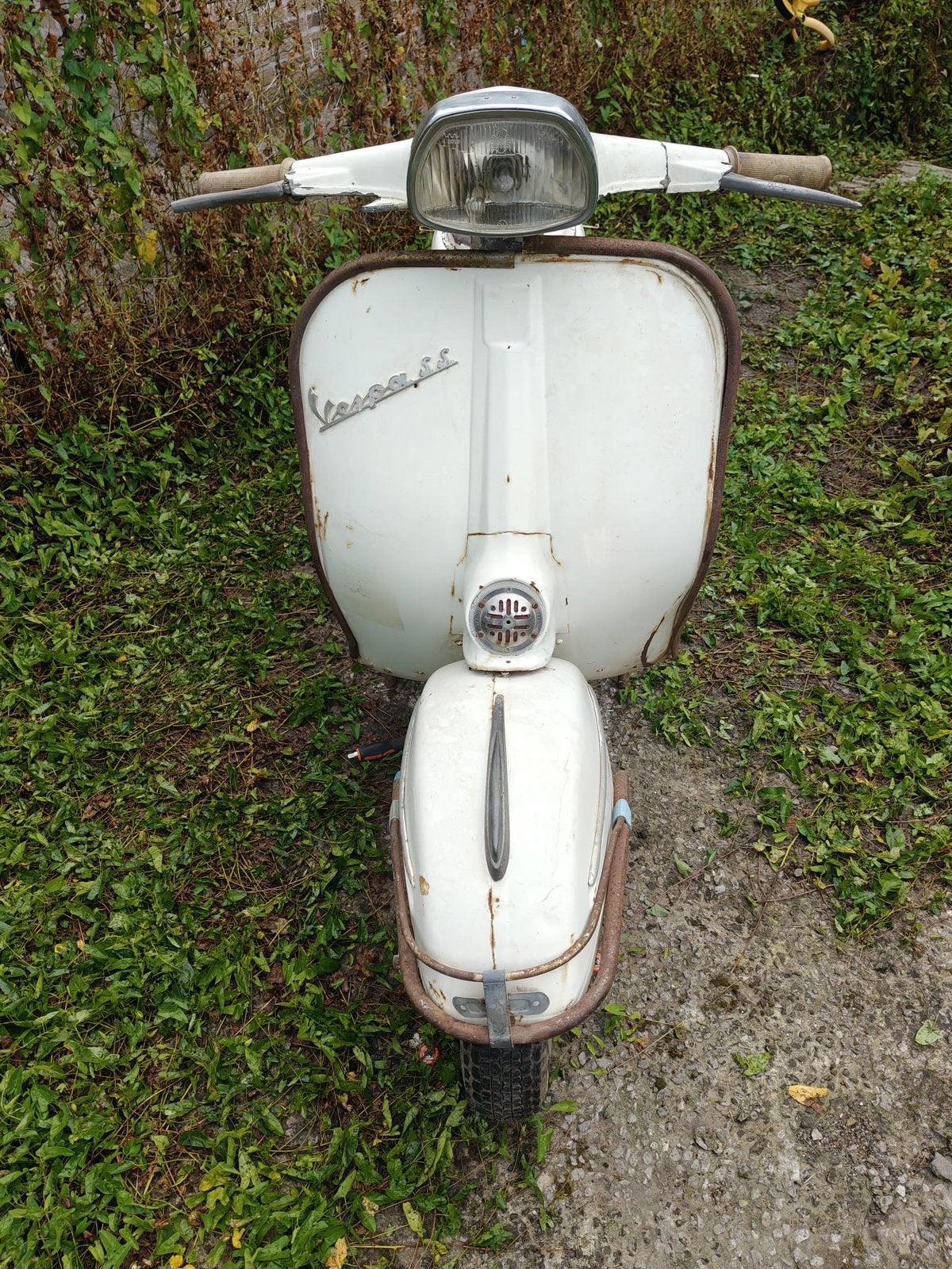 Vespa 180 SS annee 1965, Particulier