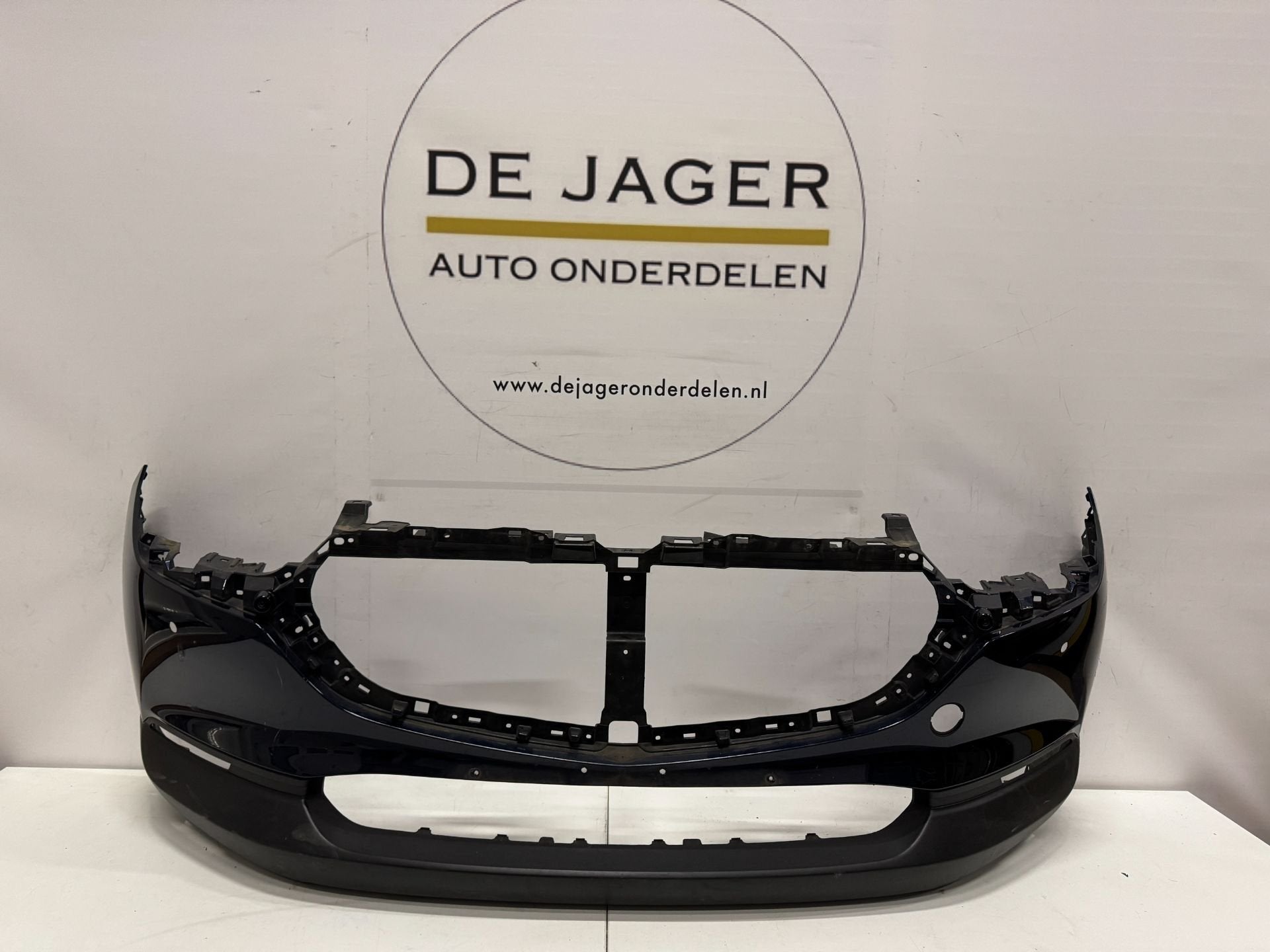 MAZDA CX-30 CX 30 PARE-CHOCS AVANT PARE-CHOCS DFR5-50031 PDC, Autos : Pièces & Accessoires, Shinchi, Fuchu-Cho 3-1
730-8670  Hiroshima