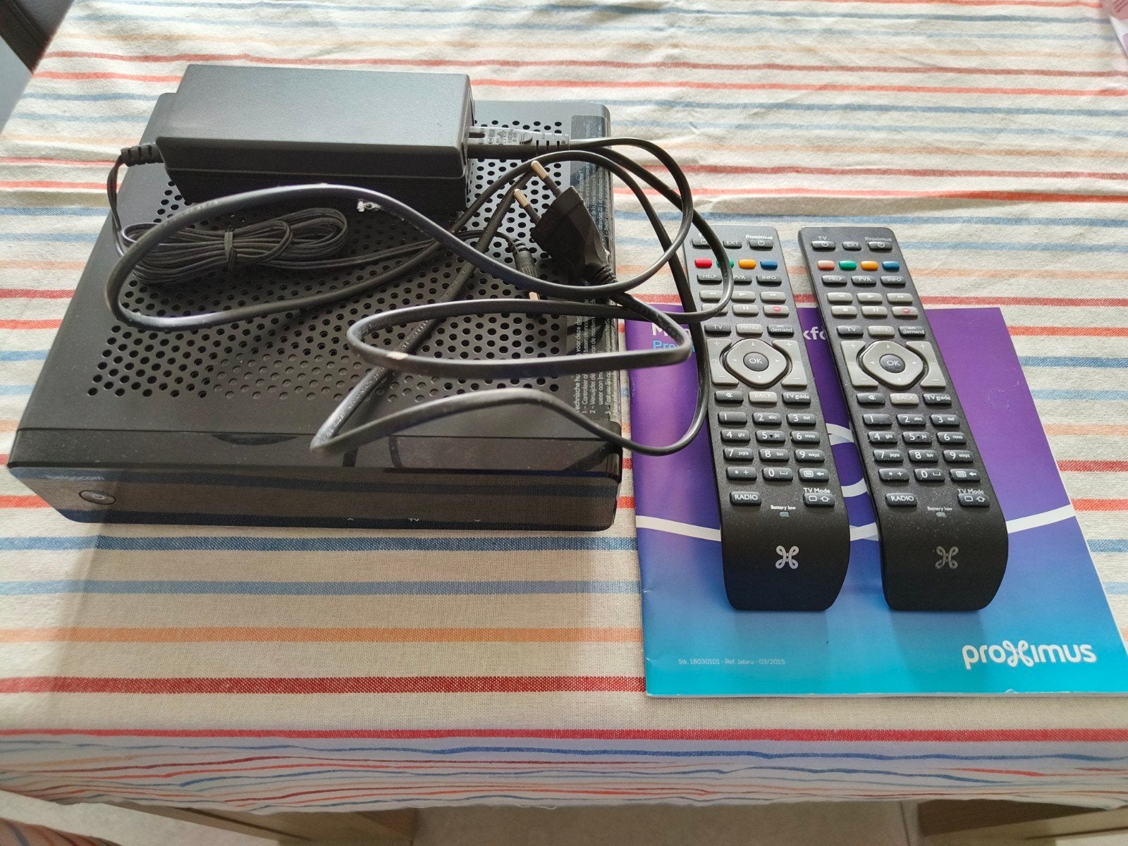 Proximus decoder V5, Audio, Tv en Foto, Ophalen, Decoder