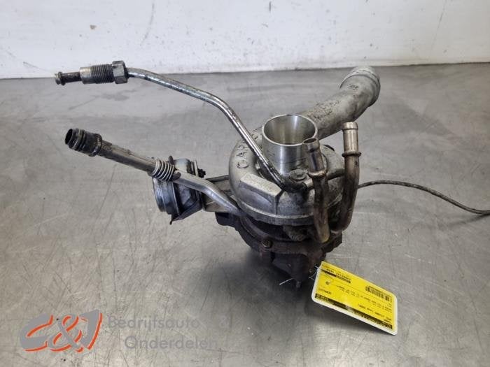 Turbo van een Opel Vivaro, Gebruikt, -, -, Opel