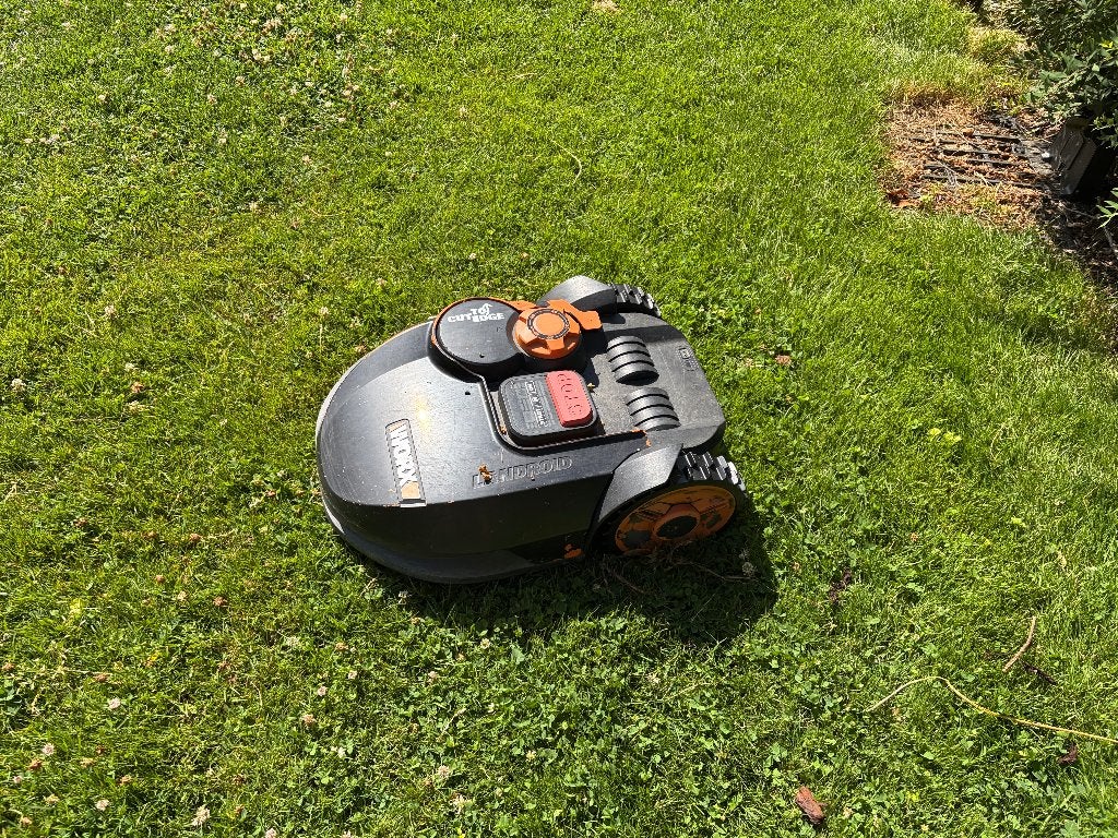 Robot WORX 105 avec de nombreux accessoires, 20 à 25 cm, WORX, Enlèvement, Utilisé