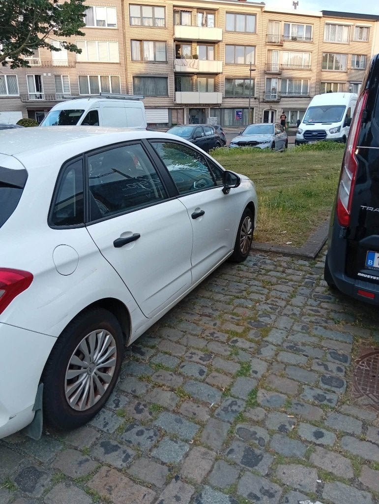 Машину, Autos, Euro 5, Achat, 4 portes, Entreprise