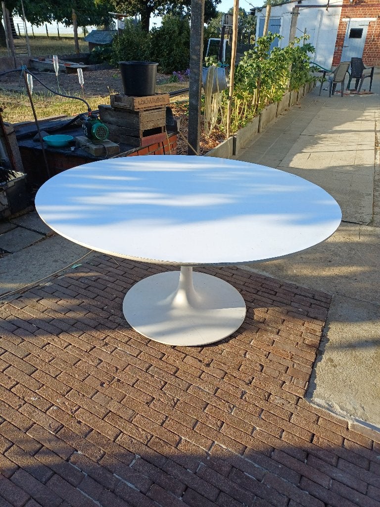 Vintage ronde tafel, Huis en Inrichting, Ophalen, Gebruikt, 150 tot 200 cm, Rond