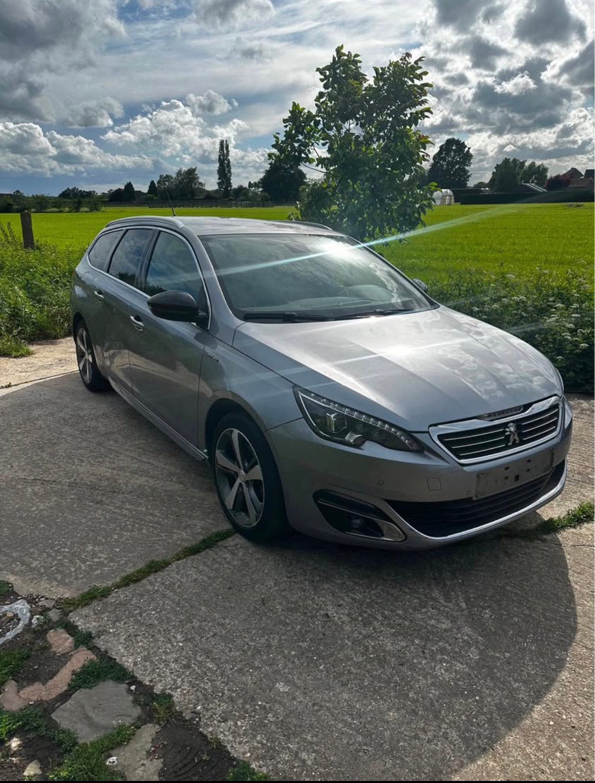 Peugeot 308 1.2 essence 2017 euro 6, Autos, Bluetooth, Achat, Euro 6, Carnet d'entretien