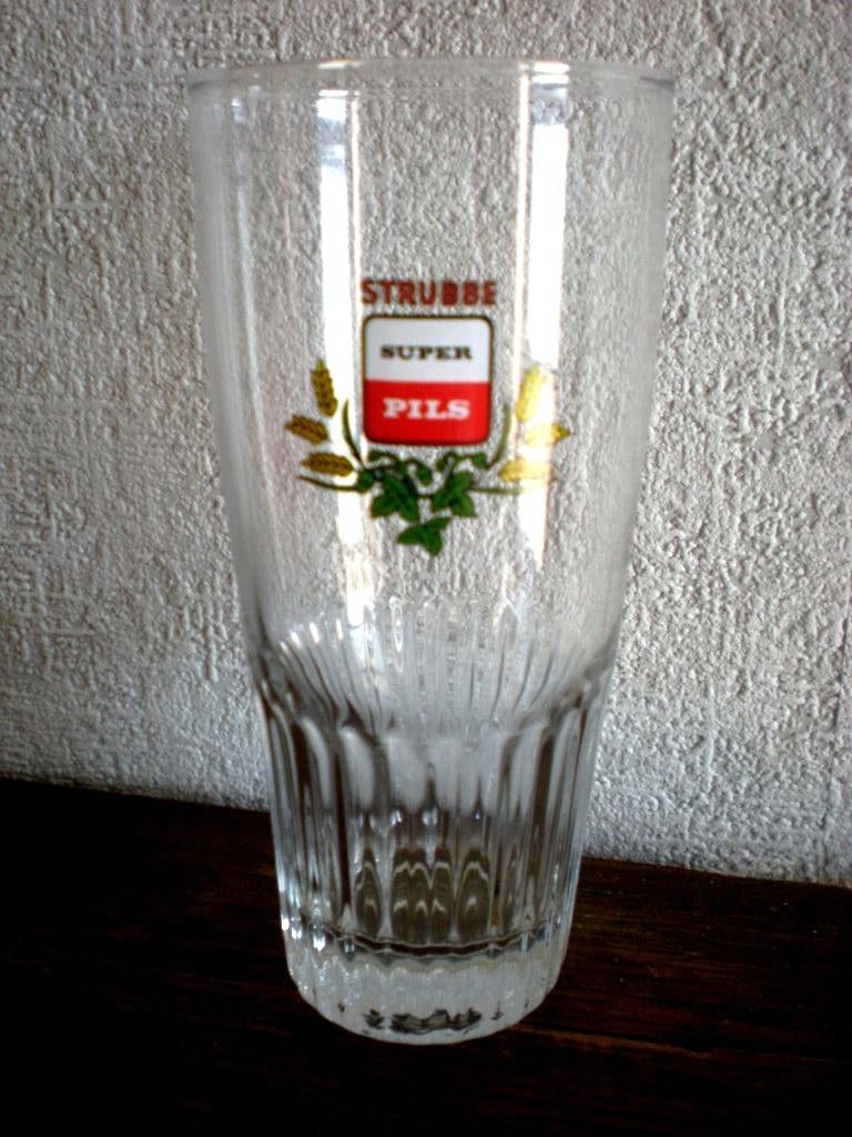 STRUBBE Super pils, Ophalen of Verzenden, Zo goed als nieuw, Glas of Glazen