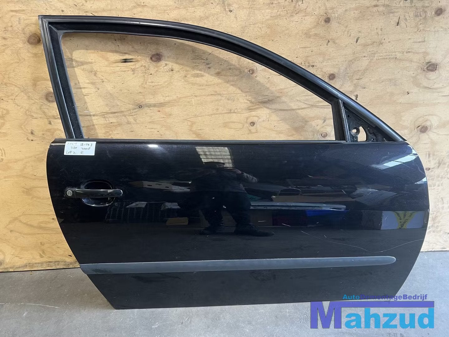 SEAT IBIZA 3 zwart LC9Z Rechts deur 2002-2009, Auto-onderdelen, Gebruikt, Deur, Autovia A-2, Km 585 585
08760  Martorell, ES, SEAT S.A.