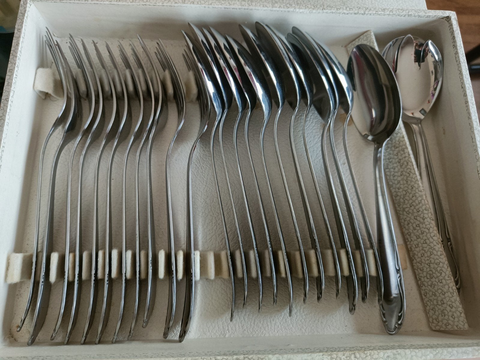 Ménagère 53 pièces en inox, Maison & Meubles, Enlèvement