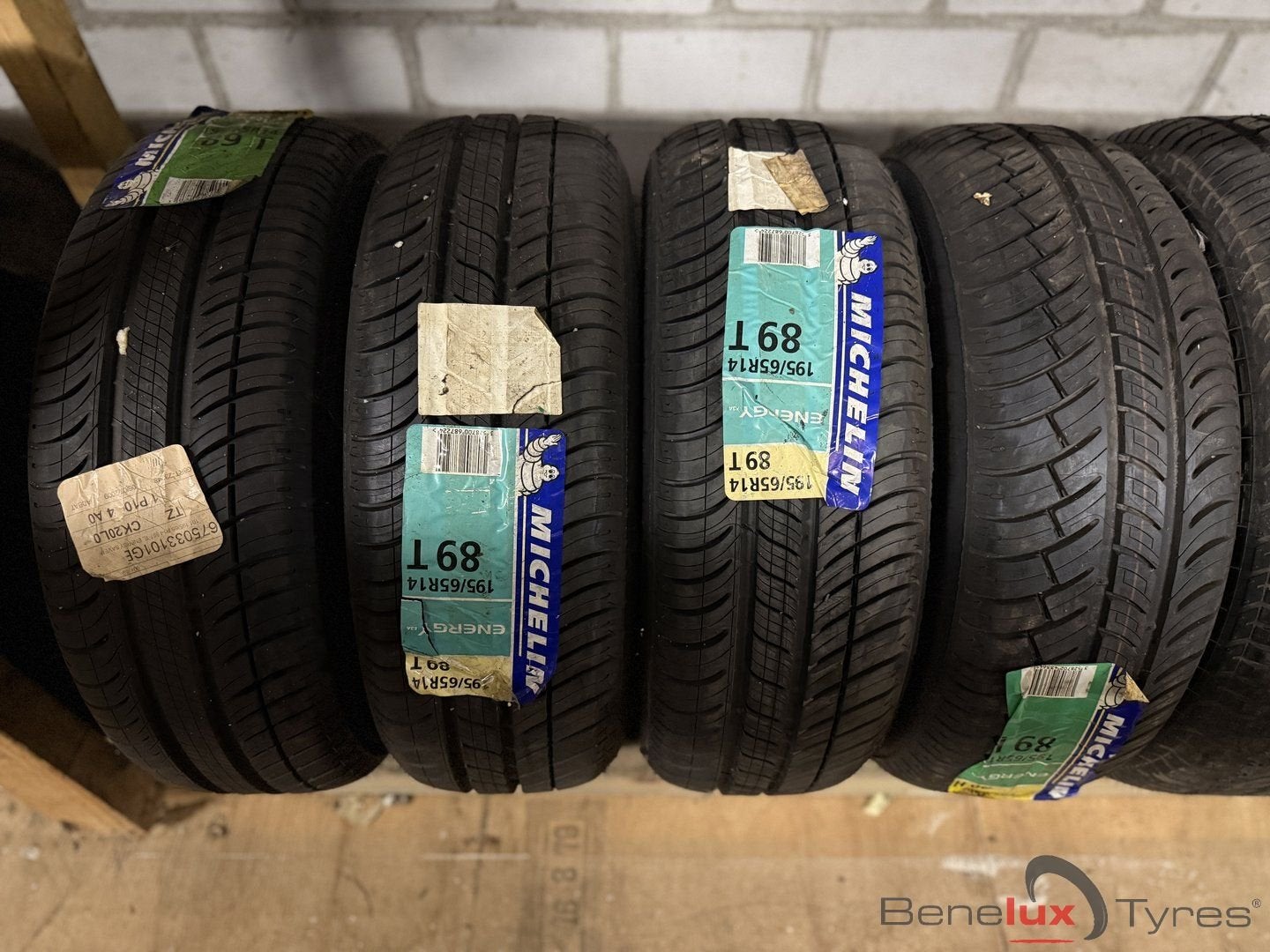 nieuw 195/65R14 89T Michelin 195/65 R14 195/65/14 1956514, Auto-onderdelen, Banden en Velgen, 14 inch, -, -, Nieuw