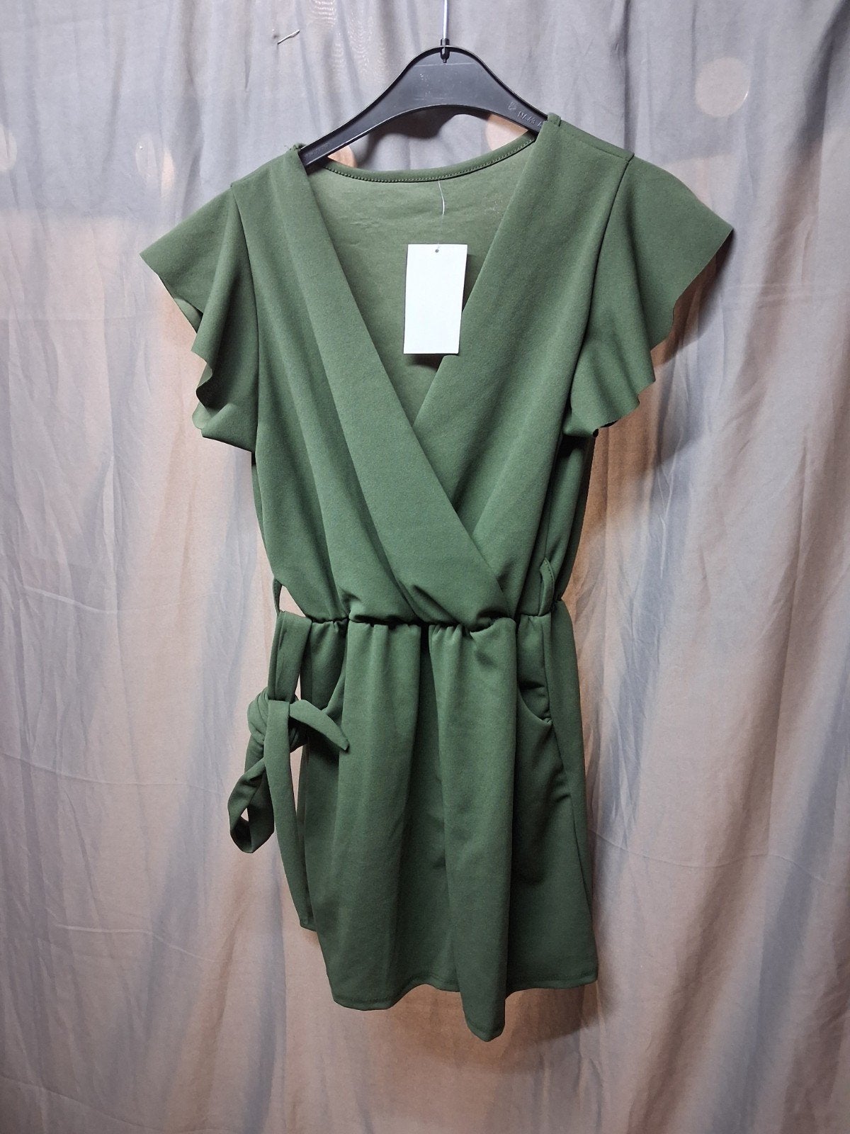 jumpsuit schort per stuks 15 euro, Kleding | Dames, Jumpsuits, Ophalen of Verzenden, Nieuw, Maat 38/40 (M), Rood