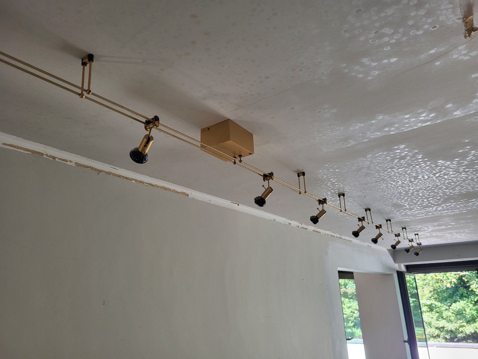 Gouden rail led verlichting, Huis en Inrichting, Ophalen, Led