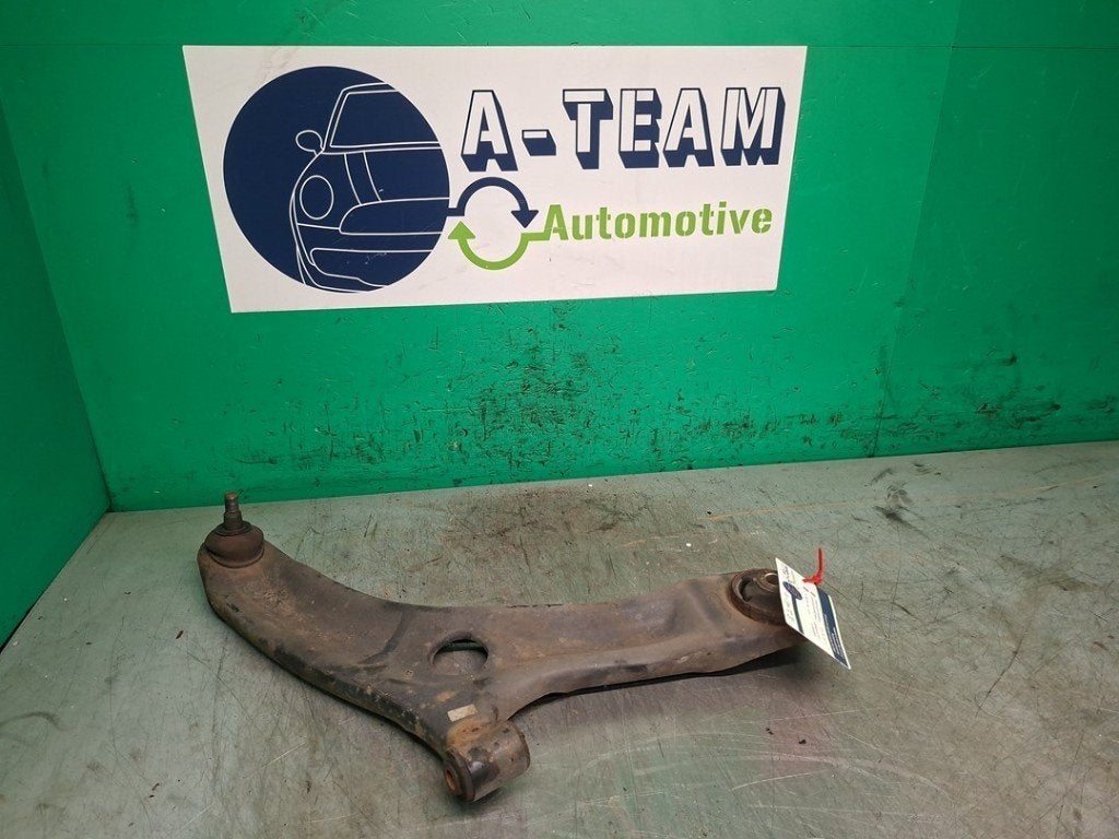 BRAS DE SUSPENSION AVANT DROIT (TRIANGLE) Ypsilon (312), Utilisé, Lancia