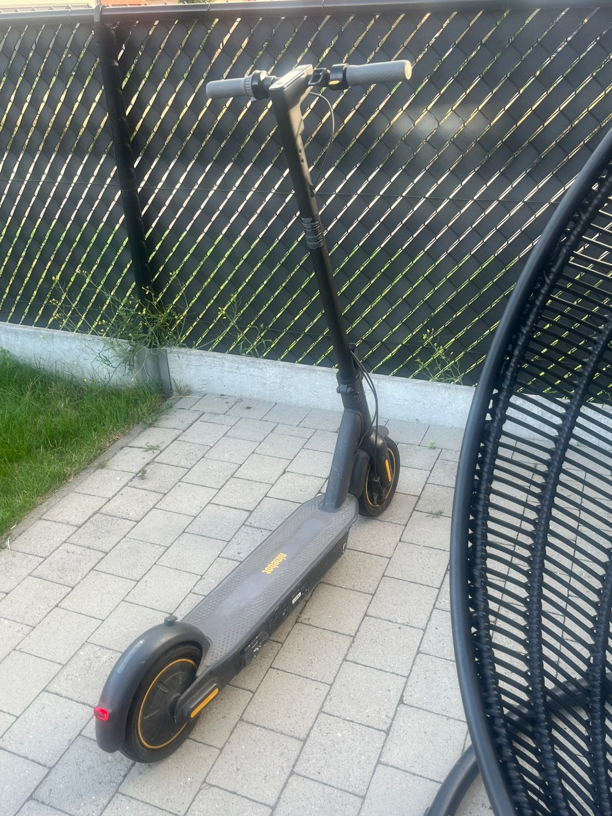Trottinette électrique Ninebot, Enlèvement, Utilisé