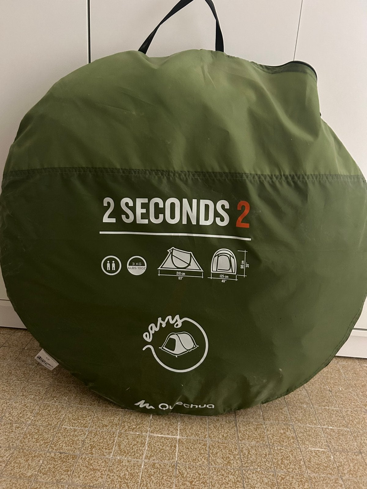 Tent voor 2 p van Décathlon 50€, Caravanes & Camping, Enlèvement, Comme neuf