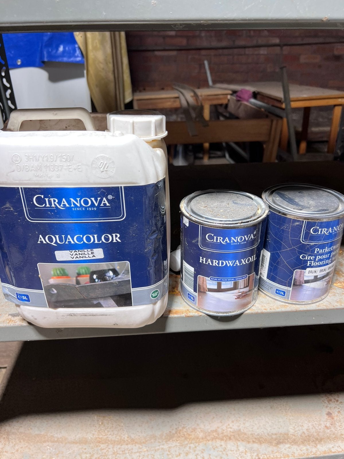 Groot lot olie en vernis voor hout €200, Doe-het-zelf en Bouw, Ophalen, Zo goed als nieuw