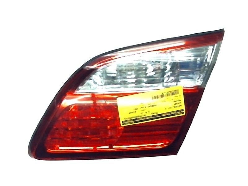 FEU ARRIÈRE DROIT Nissan Maxima QX (CA33) (|265503Y625|), Germany@nissan-services.eu, Kronenweg 38
50389  Wesseling, DE, Utilisé