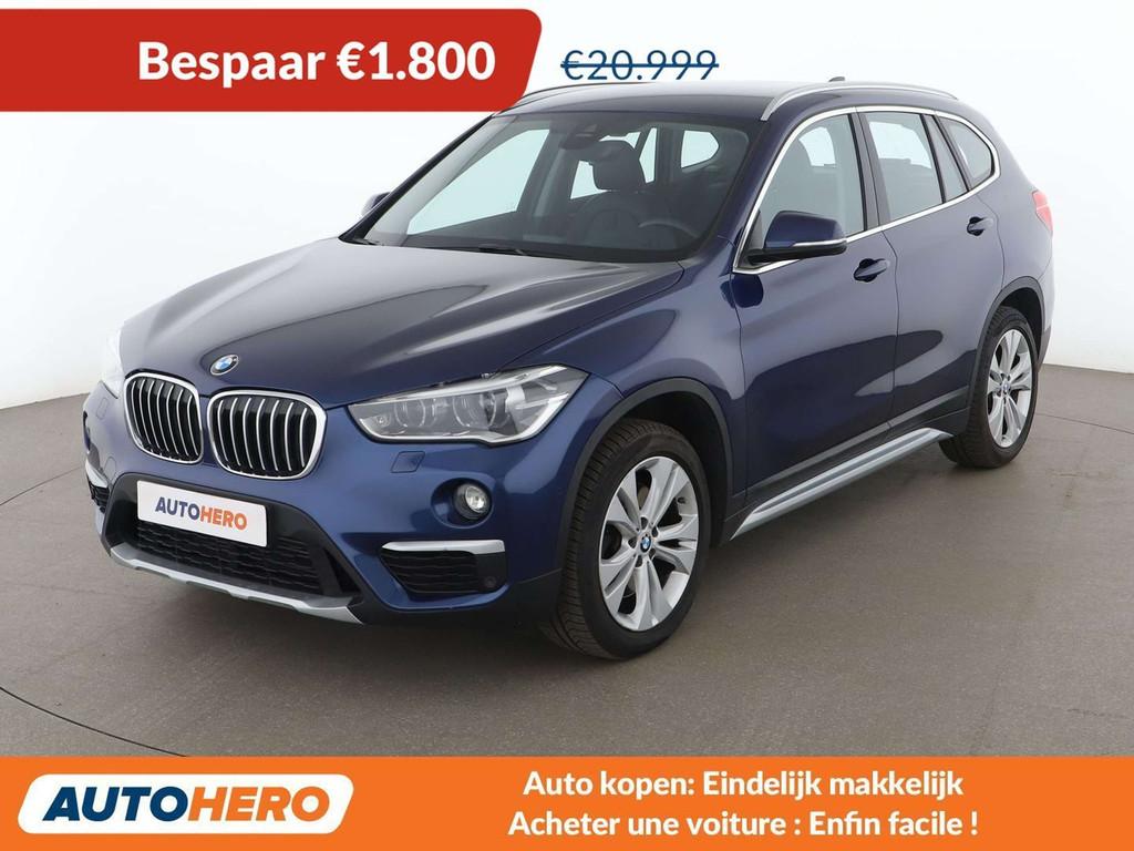 BMW X1 xDrive 20i xLine (bj 2017, automaat), Auto's, 1998 cc, Gebruikt, Zwart, Blauw