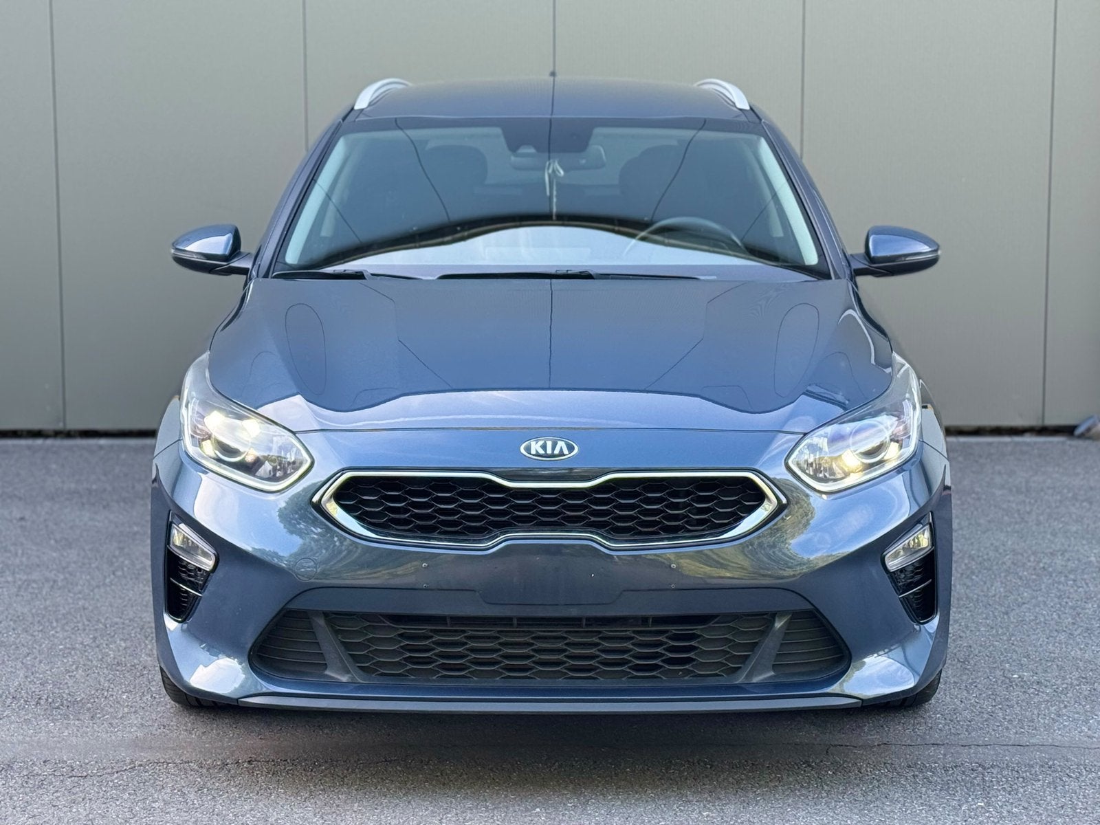 Kia Ceed SW 1.0 T-GDI * 2020 * 90dkm * Camera * Keyless go *, Auto's, Voorwielaandrijving, Euro 6, Leder en Stof, USB