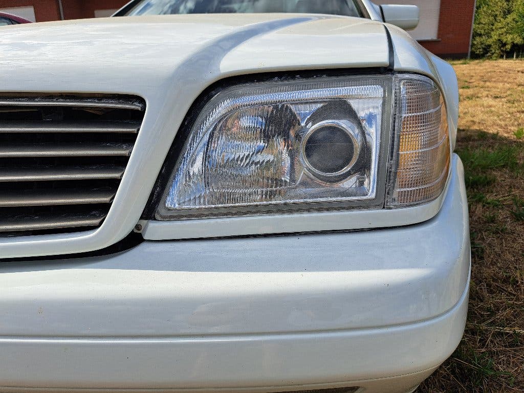 Mercedes SL500 oldtimer in 2028, foto 3