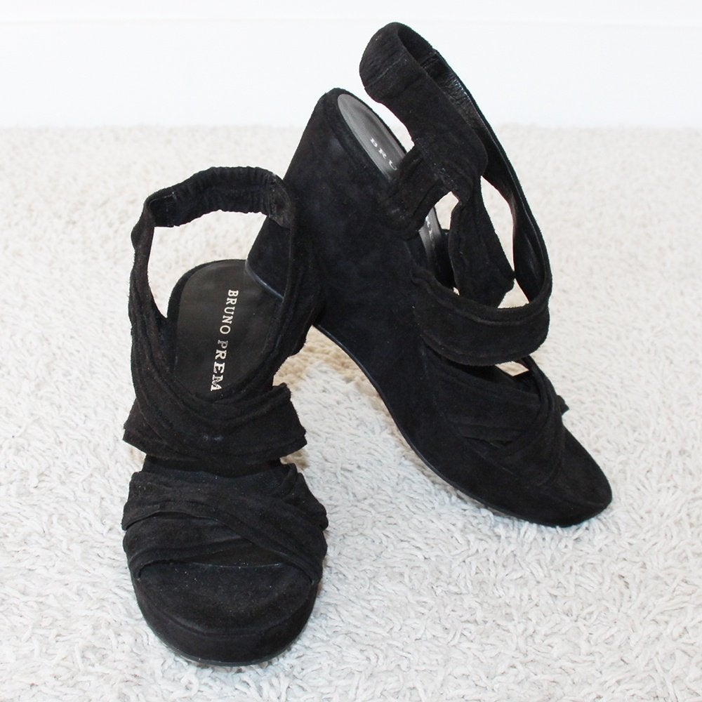 Chaussures Bruno Premi en daim s20 (taille 39) €45, -, Enlèvement ou Envoi, Bruno Premi, Comme neuf, Noir